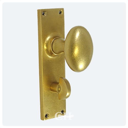 Buster+Punch Cabinet knobs with backplate - Brass - Model Cross (2